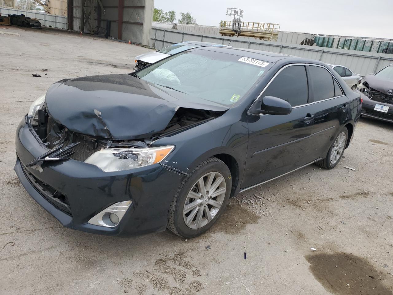 2014 Toyota Camry L للبيع في Kansas City، KS - Front End