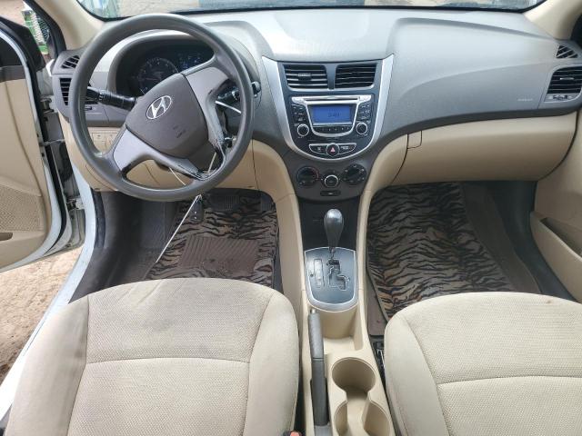  HYUNDAI ACCENT 2013 Белый