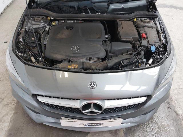 2018 MERCEDES BENZ CLA 180 AM