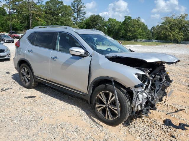  NISSAN ROGUE 2017 Серебристый