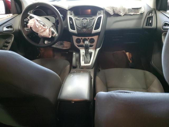 Хэтчбеки FORD FOCUS 2014 Красный