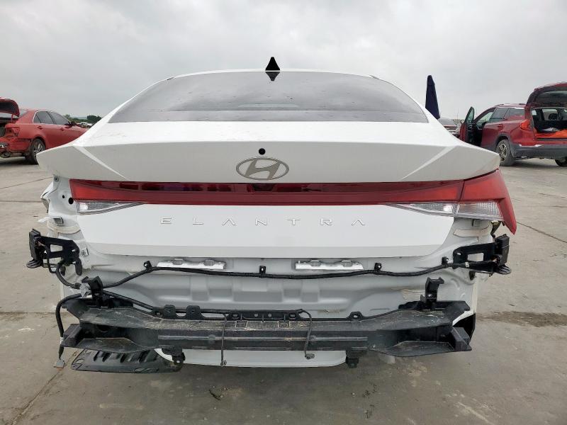  HYUNDAI ELANTRA 2024 Biały