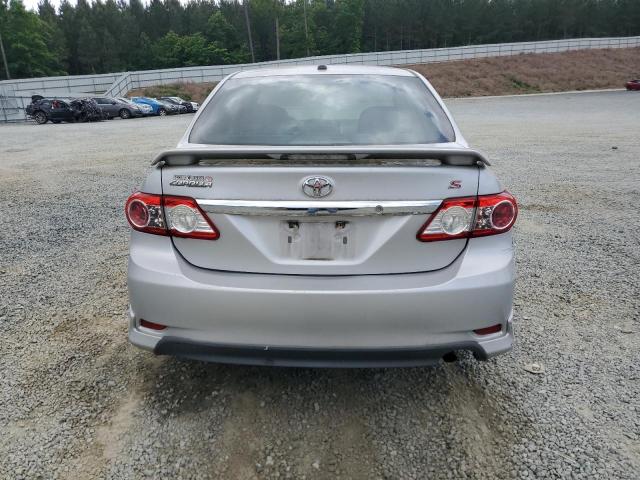  TOYOTA COROLLA 2013 Srebrny