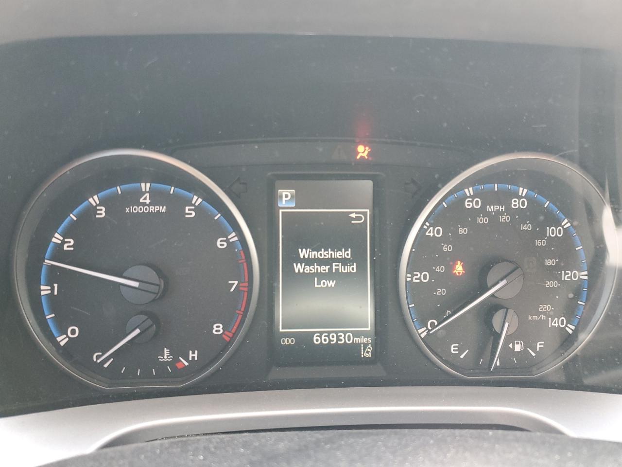 2017 Toyota Rav4 Le VIN: JTMZFREV1HJ126470 Lot: 53924345