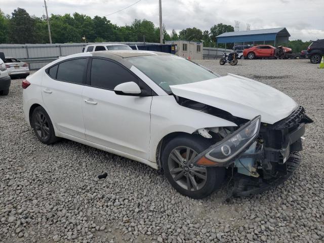  HYUNDAI ELANTRA 2018 Білий
