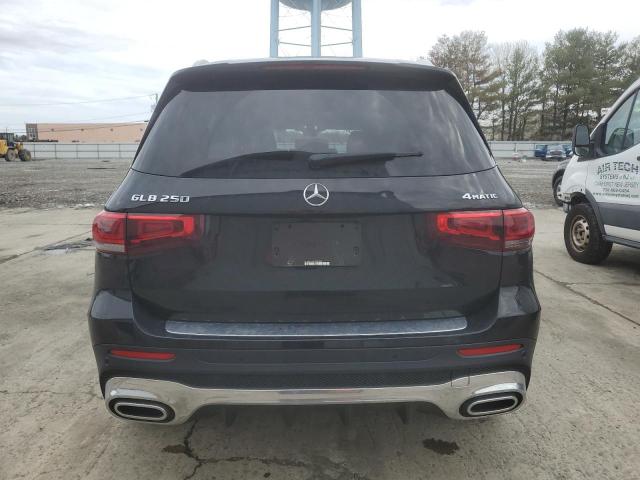 MERCEDES-BENZ GLB-CLASS 2022 Black