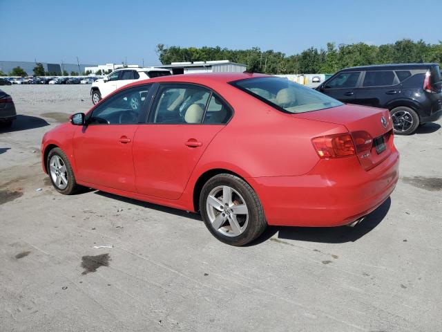  VOLKSWAGEN JETTA 2012 Czerwony