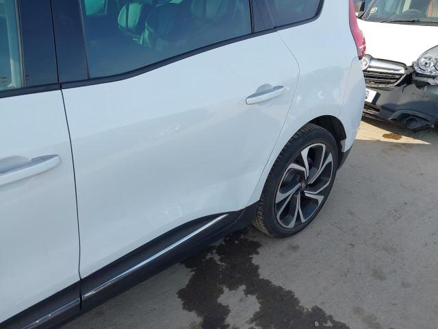 2018 RENAULT GRAND SCEN