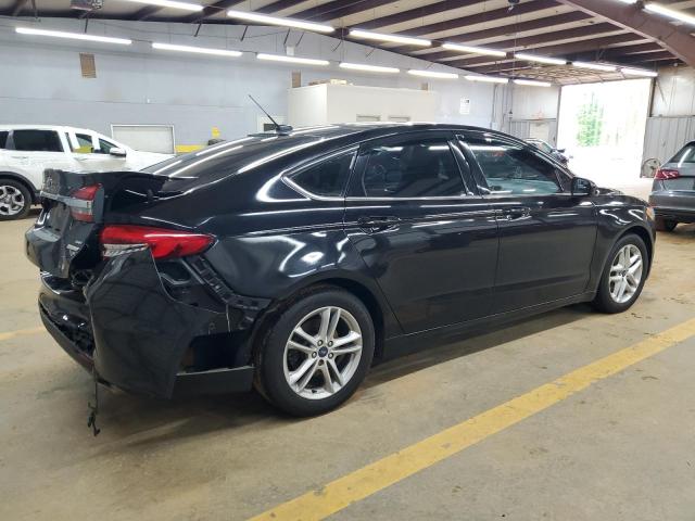  FORD FUSION 2018 Черный