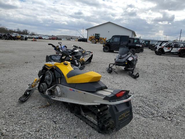 2008 SKIDOO SNOWBMOBIL