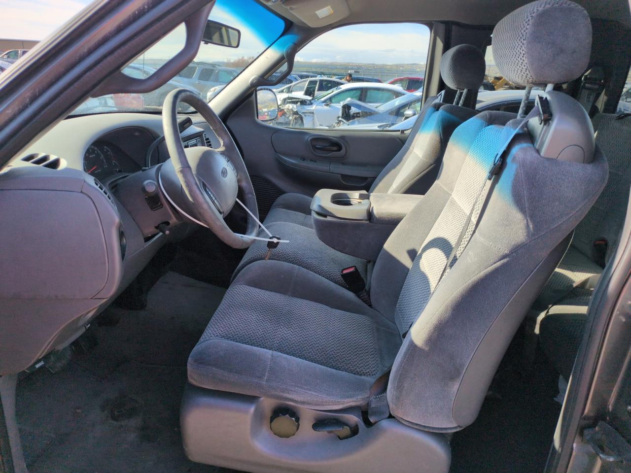 2002 Ford F150 VIN: 1FTRX17202NA40343 Lot: 54850915