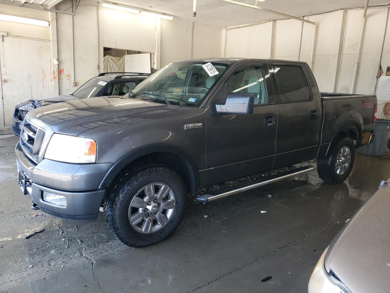 2004 Ford F150 Supercrew за продажба в Madisonville, TN - Rear End