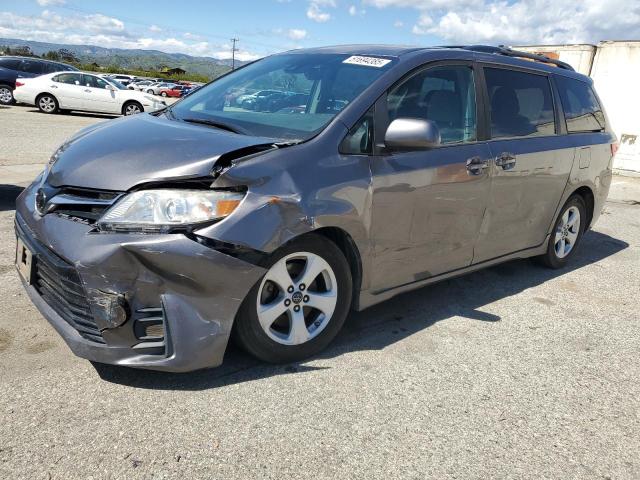 2018 Toyota Sienna Le