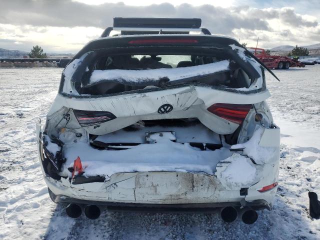  VOLKSWAGEN GOLF 2018 Biały