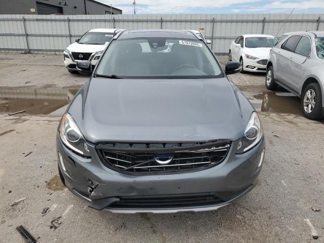  VOLVO XC60 2017 Сірий