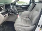 2018 Toyota Highlander Se for Sale in Kansas City, KS - Front End