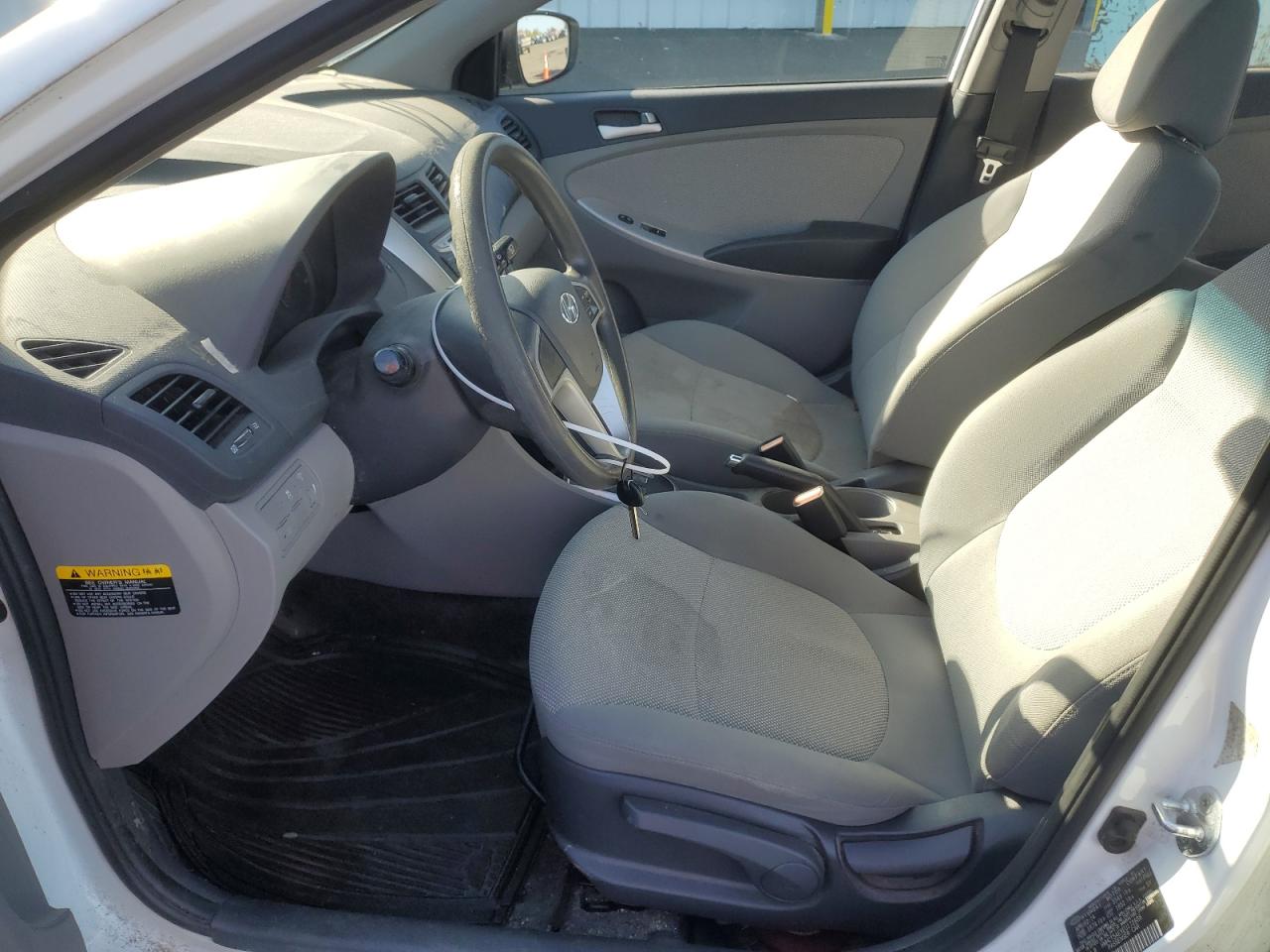 2014 Hyundai Accent Gls VIN: KMHCT5AE9EU17288 Lot: 52050585