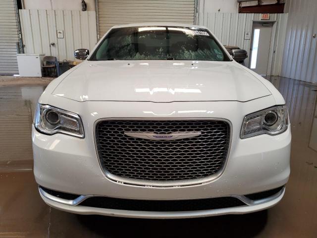  CHRYSLER 300 2019 Biały