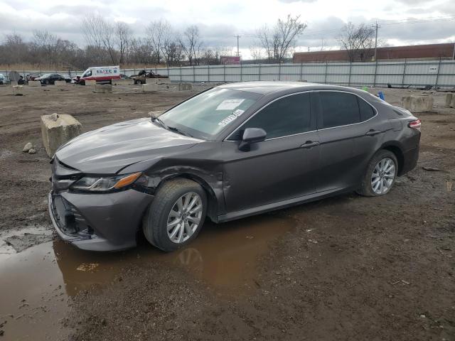  TOYOTA CAMRY 2018 Серый