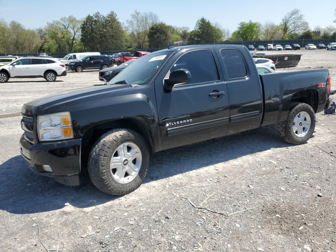 2009 Chevrolet Silverado K1500 Lt for Sale in Madisonville, TN - All Over