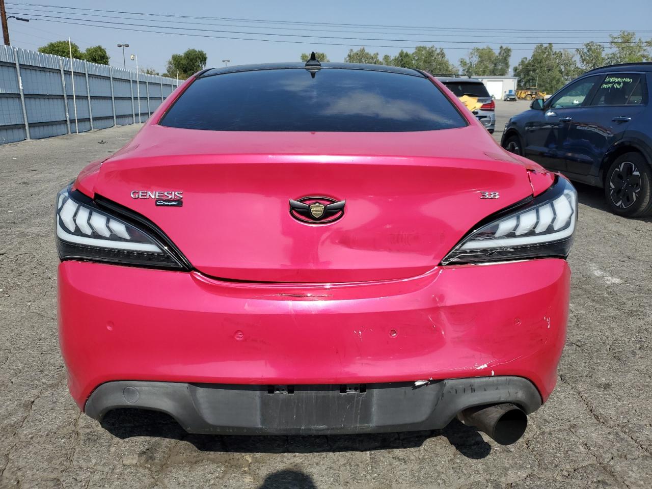 2016 Hyundai Genesis Coupe 3.8 R-Spec VIN: KMHHU6KJ2GU134426 Lot: 52458985