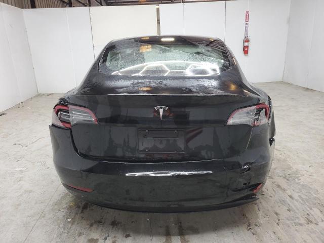  TESLA MODEL 3 2023 Czarny