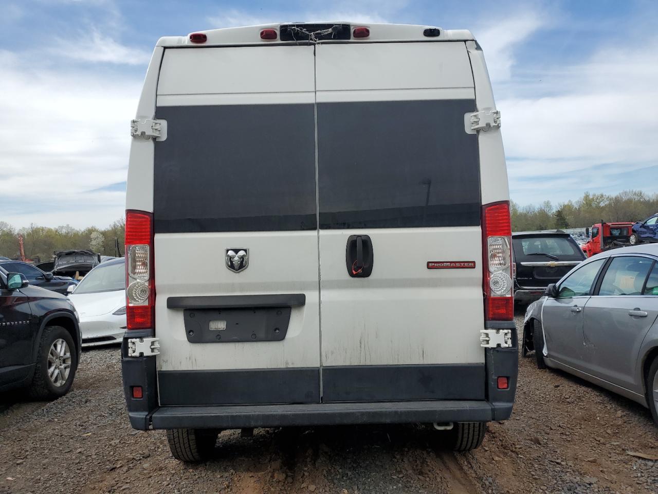 2019 Ram Promaster 2500 2500 High VIN: 3C6TRVDGXKE533711 Lot: 53782915