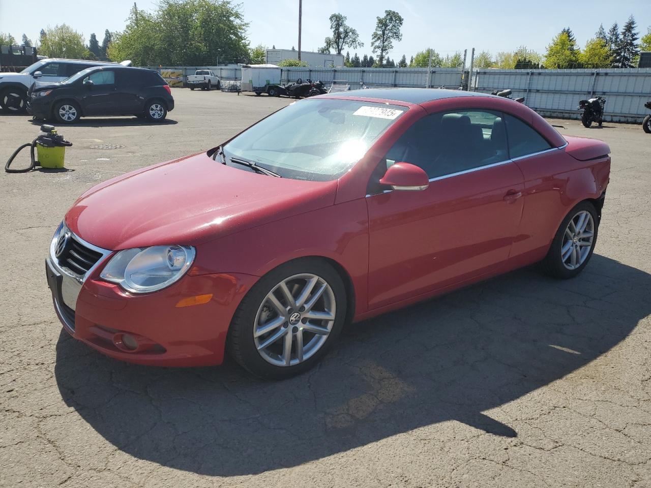 2007 Volkswagen Eos 2.0T Sport for Sale in Woodburn, OR - Rear End
