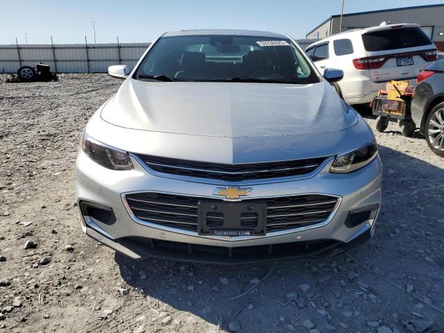  CHEVROLET MALIBU 2017 Серебристый