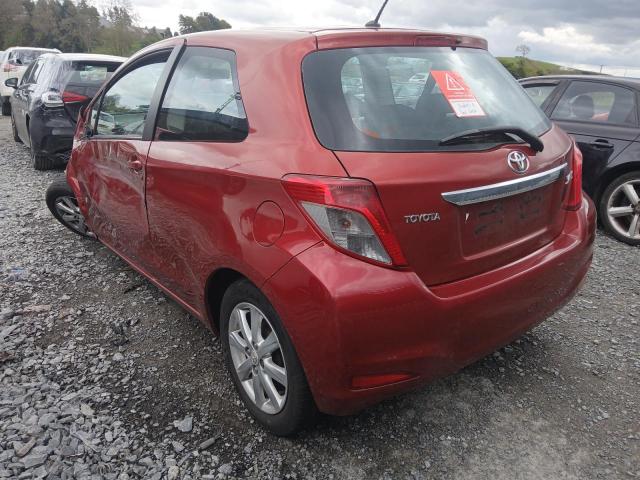 2013 TOYOTA YARIS TR V