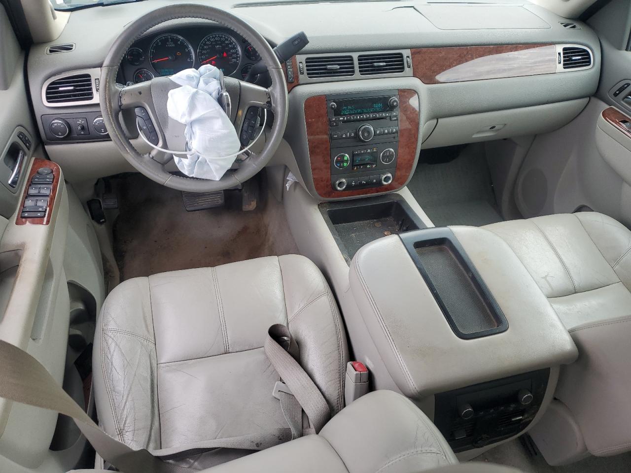 2011 Chevrolet Avalanche Lt VIN: 3GNTKFE32BG374290 Lot: 53028755