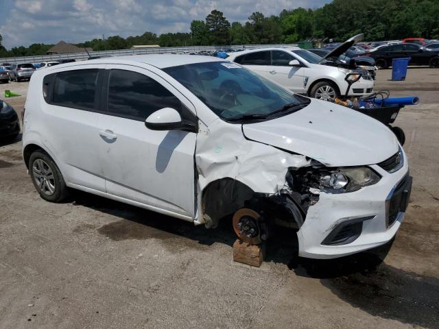 Хэтчбеки CHEVROLET SONIC 2017 Белый
