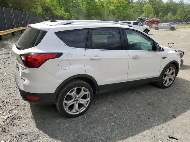  FORD ESCAPE 2019 Белы
