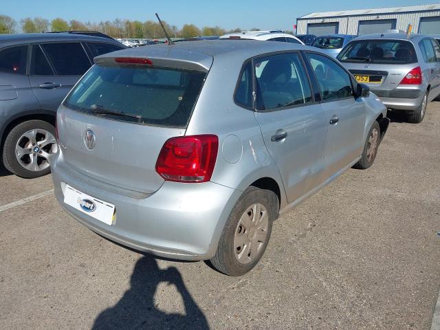 2011 VOLKSWAGEN POLO S 60