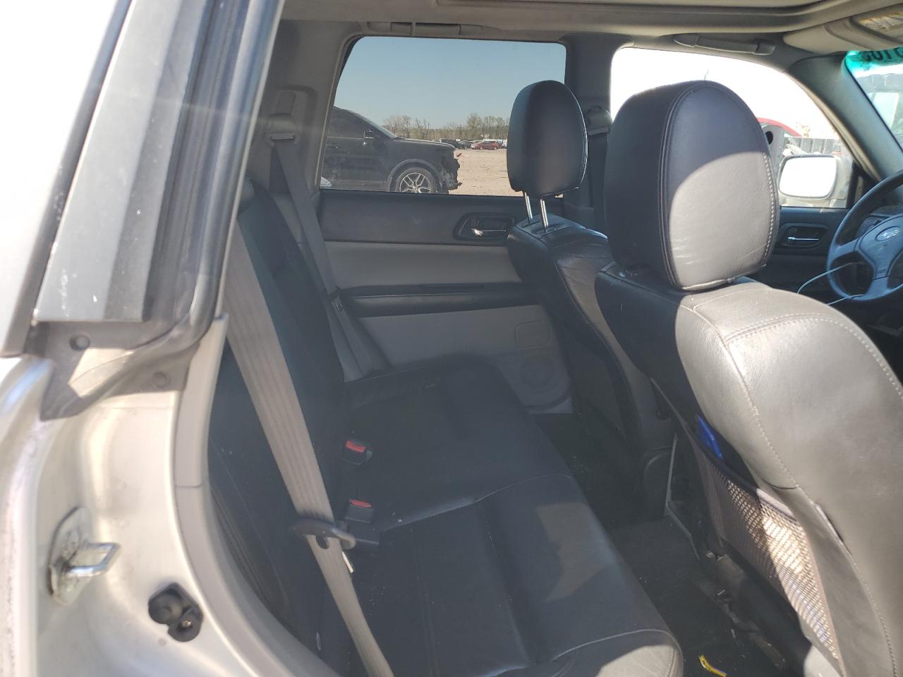 2005 Subaru Forester 2.5Xt VIN: JF1SG696X5H705921 Lot: 53283185