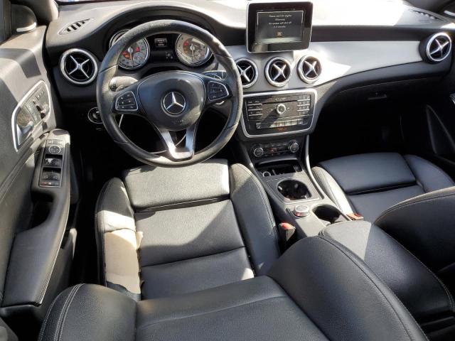  MERCEDES-BENZ CLA-CLASS 2016 Czarny
