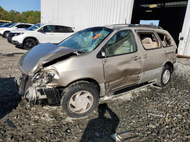 2000 Toyota Sienna Le