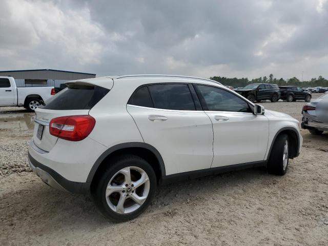  MERCEDES-BENZ GLA-CLASS 2018 Biały