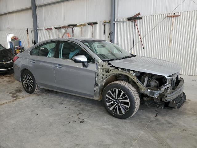  SUBARU LEGACY 2018 Сріблястий