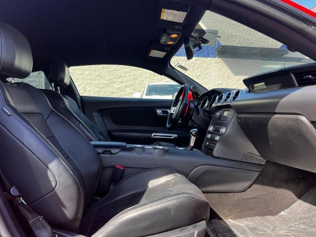  FORD MUSTANG 2019 Red