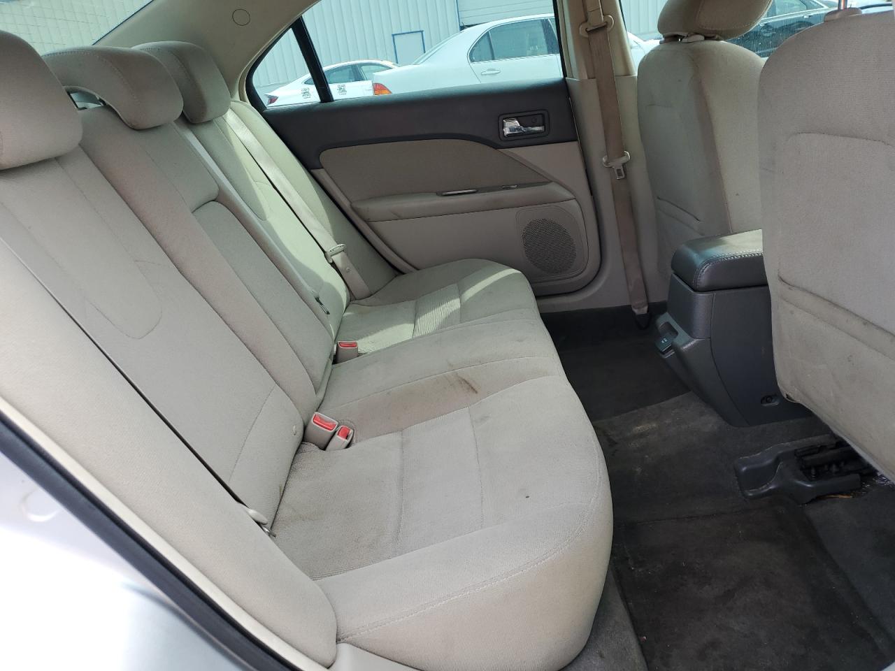 2010 Ford Fusion Hybrid VIN: 3FADP0L39AR412573 Lot: 54019145