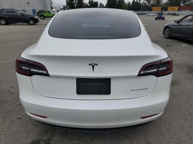  TESLA MODEL 3 2021 Biały