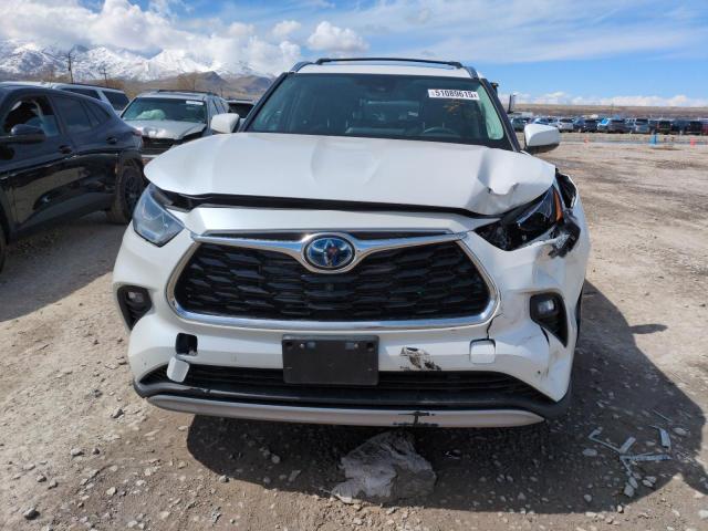  TOYOTA HIGHLANDER 2021 Белы