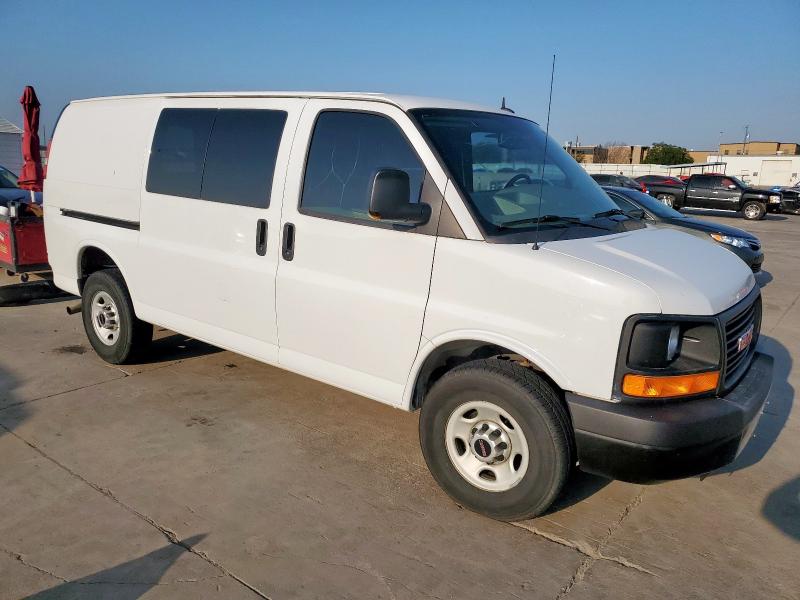  GMC SAVANA 2012 Белый