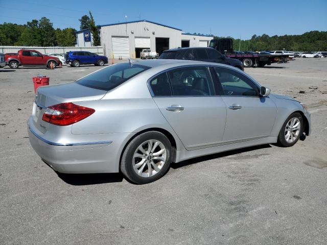  HYUNDAI GENESIS 2013 Srebrny