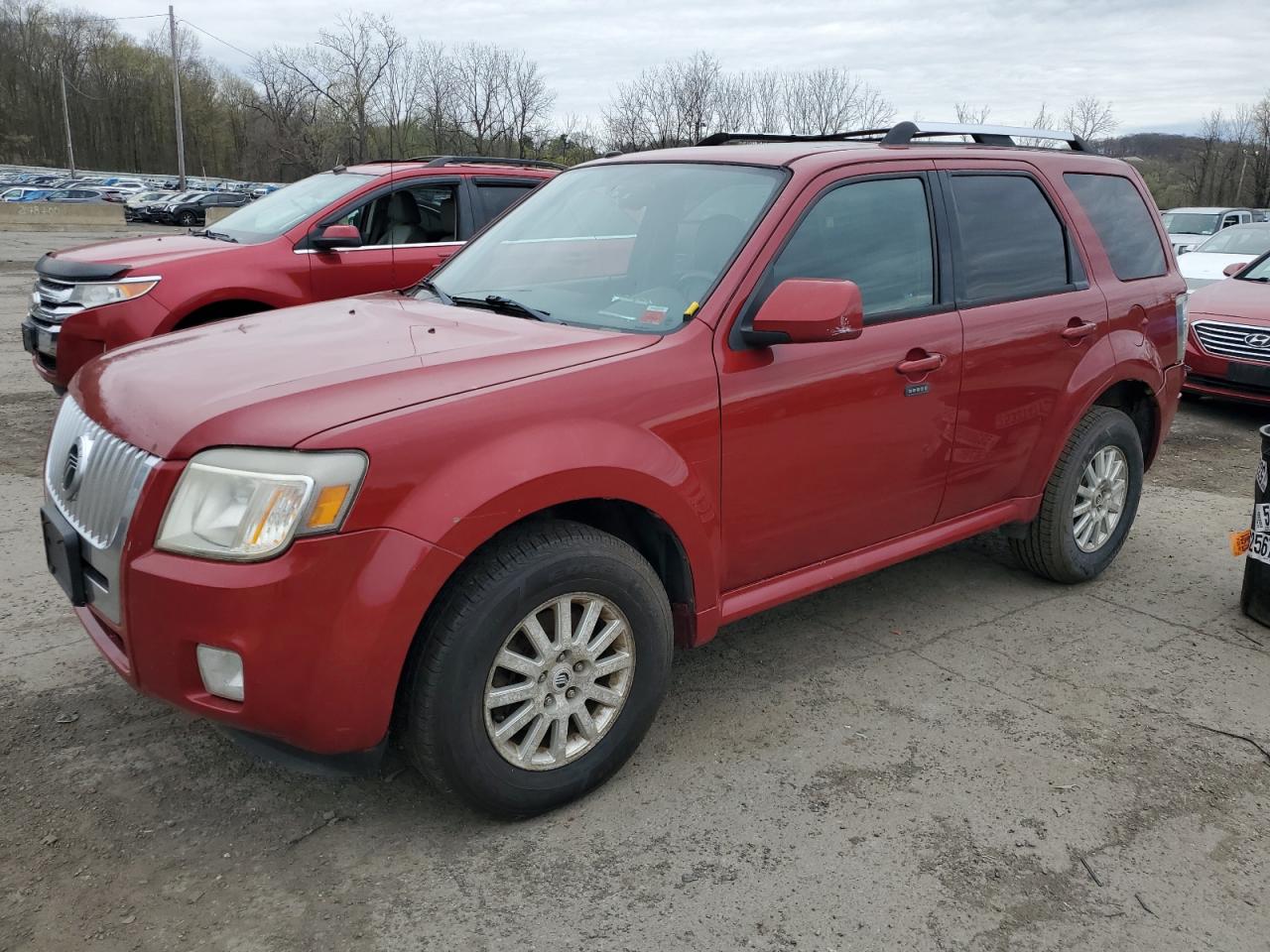 2010 Mercury Mariner Premier за продажба в Marlboro, NY - Minor Dent/Scratches