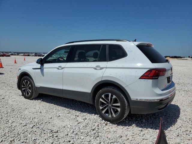  VOLKSWAGEN TIGUAN 2022 Белы