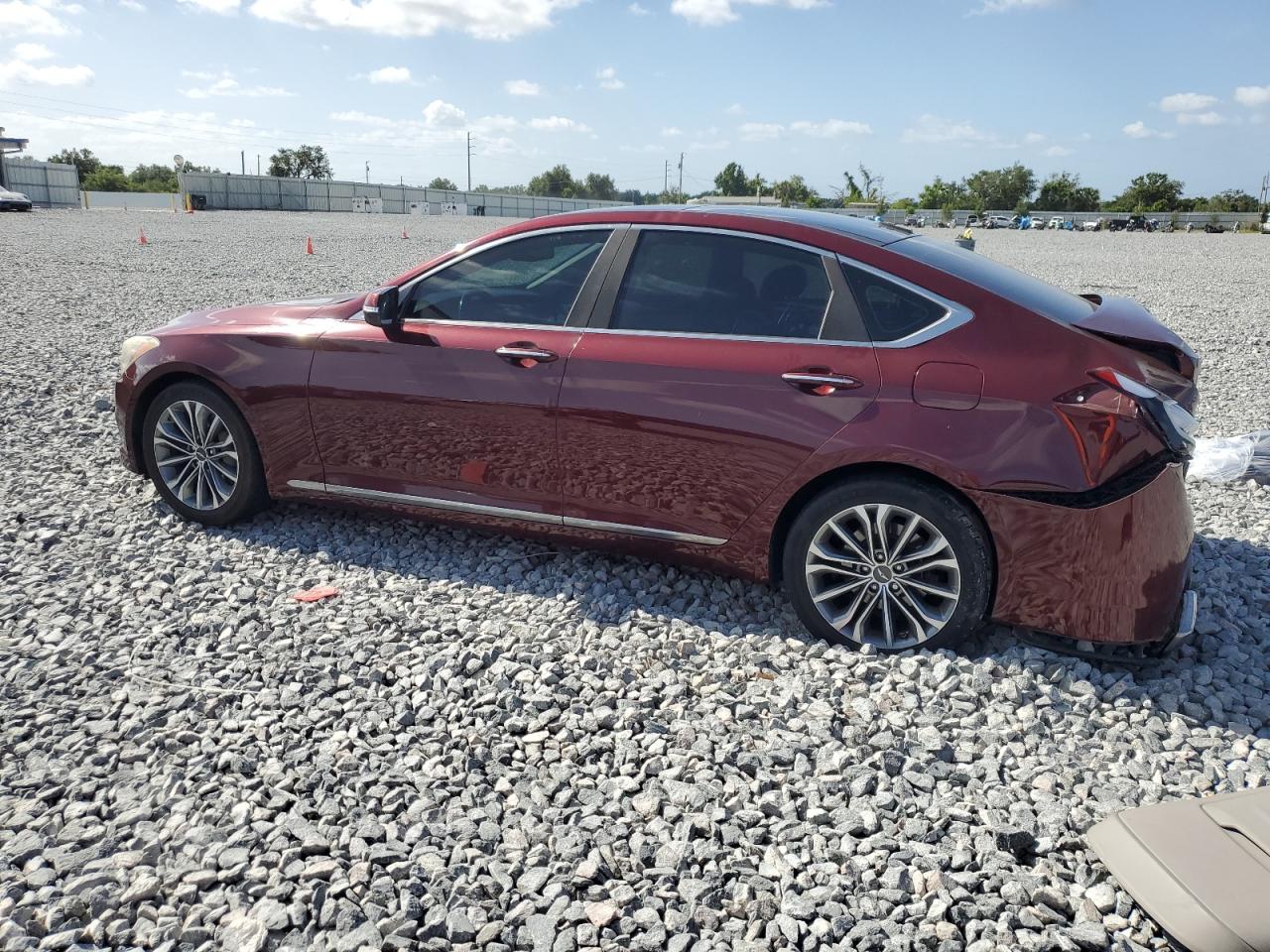 2015 Hyundai Genesis 3.8L VIN: KMHGN4JE1FU103040 Lot: 55215775