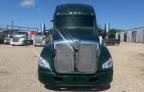 2018 Kenworth Construction T680 for Sale in Wilmer, TX - Minor Dent/Scratches