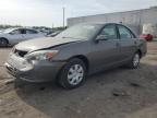 2002 Toyota Camry Le   na sprzedaż w Fredericksburg, VA - Front End